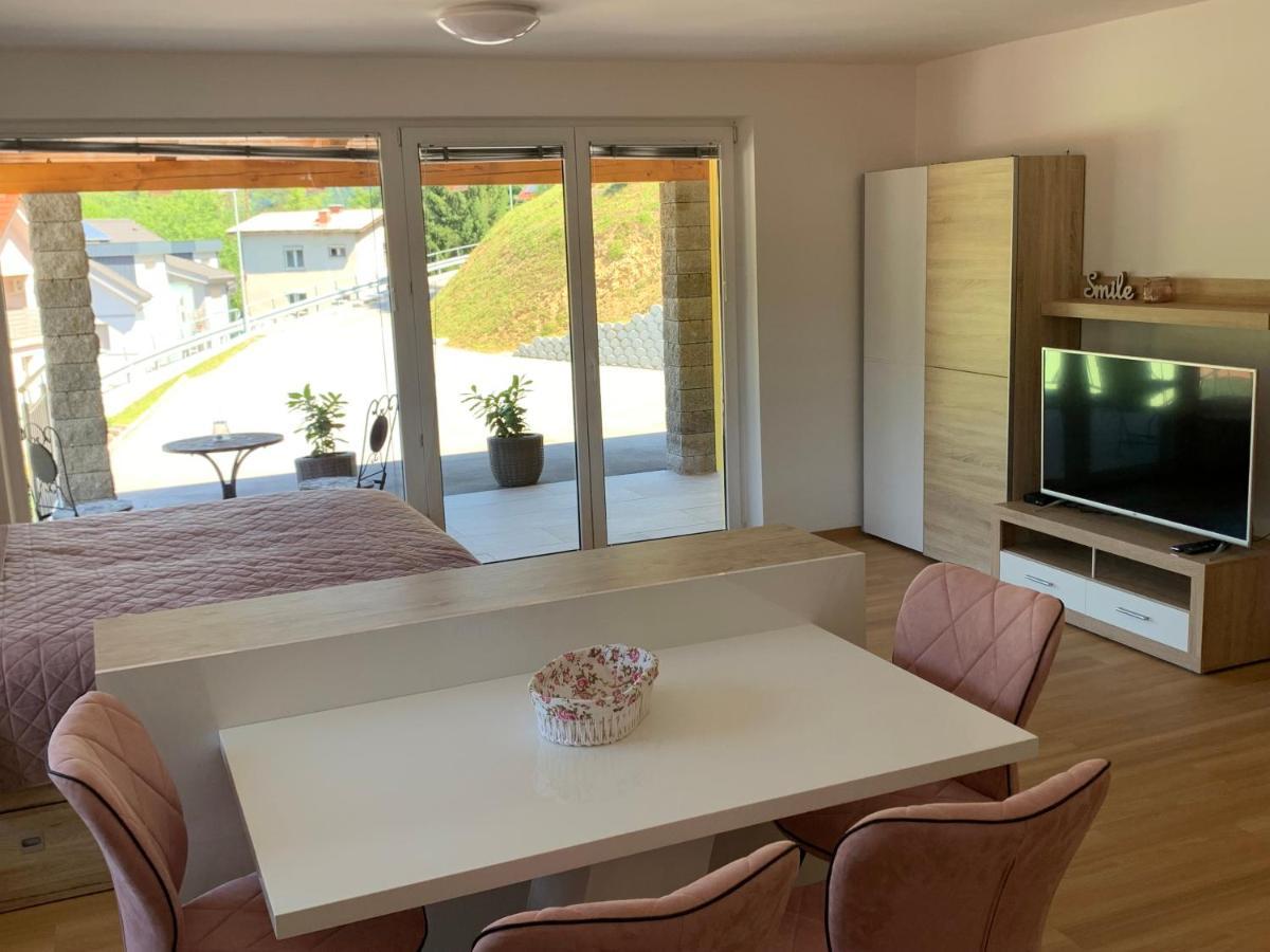 Apartmaji Pr' Nas Ласко Экстерьер фото