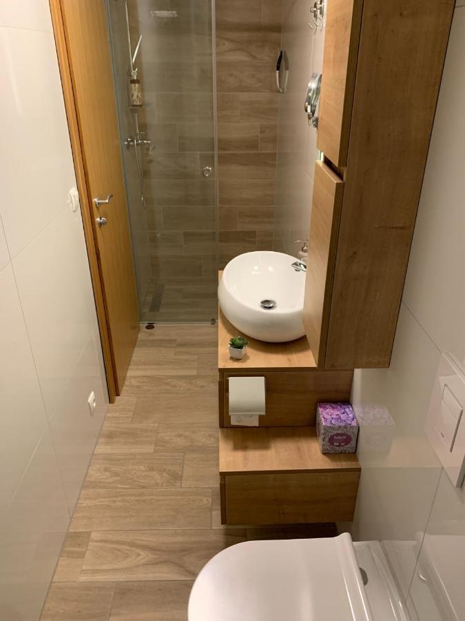 Apartmaji Pr' Nas Ласко Экстерьер фото